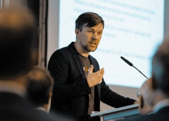 Regulierungswahnsinn bremst österreichische Unternehmen durch komplexe Vorschriftenlage aus