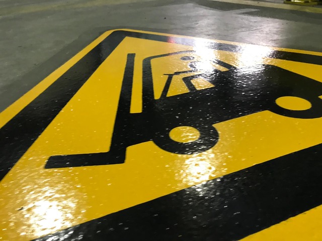 Warum SID Schäfer bei Bodenmarkierung führend ist - Technische Innovation und Marktpositionierung